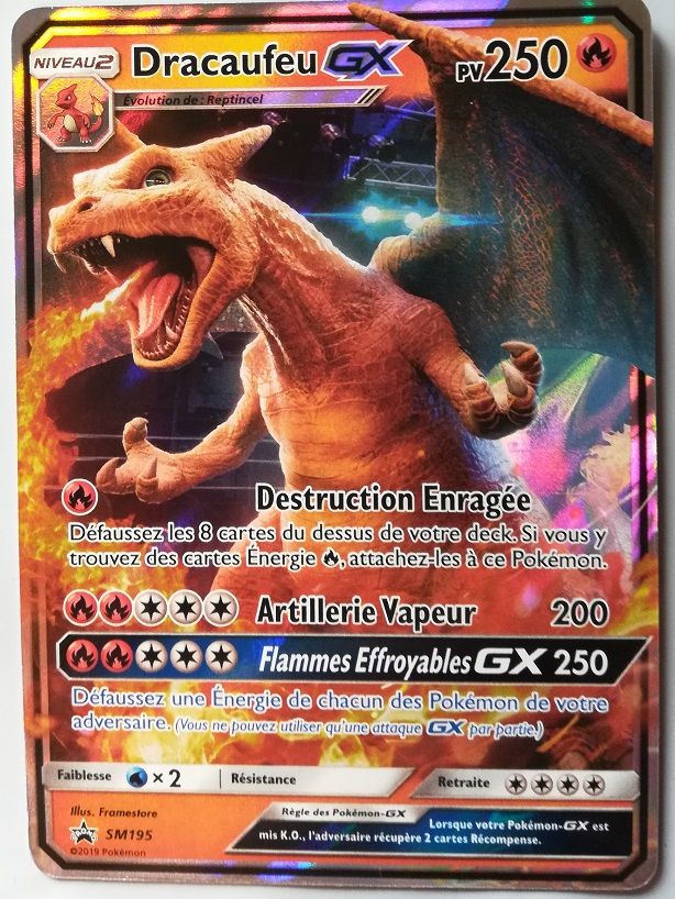 Carte Pokemon Dracaufeu Gx Pv250 Sm195 Detective Pikachu